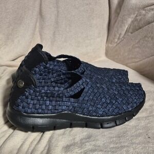Bernie Mev Catwalk Navy Blue Woven Elastic Slip On Sneakers Womens Size 40